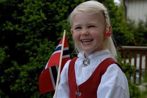 chica noruega|169 nombres noruegos para niña